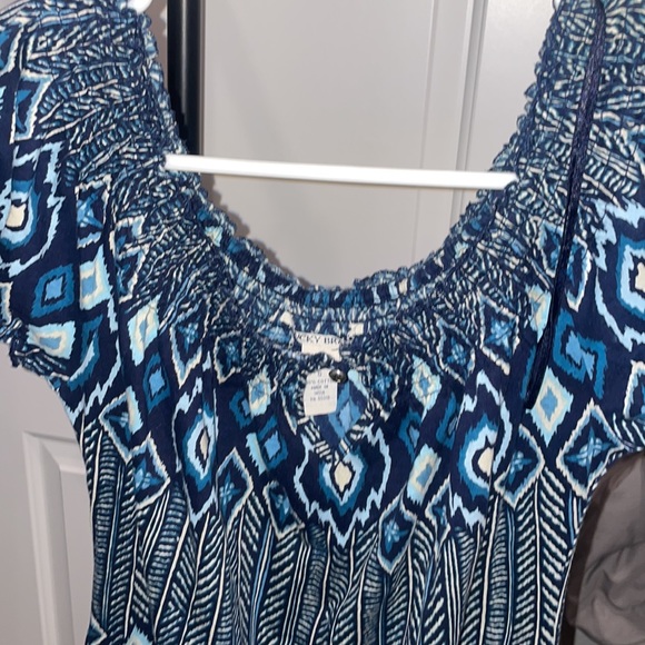 Size small lucky brand different blues off the shoulder tee - Picture 2 of 6